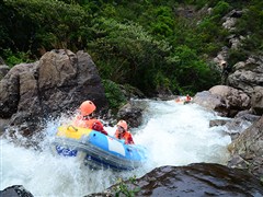 漂流之王?清遠(yuǎn)黃騰峽勇士漂流/ 天門懸廊“大球拍”、黃騰十八瀑純玩1天